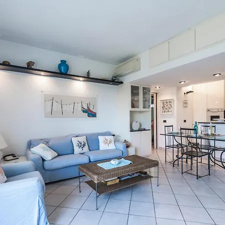 Апартаменты Il Vecchio Faro 66 - Happy Порто-Сан-Паоло