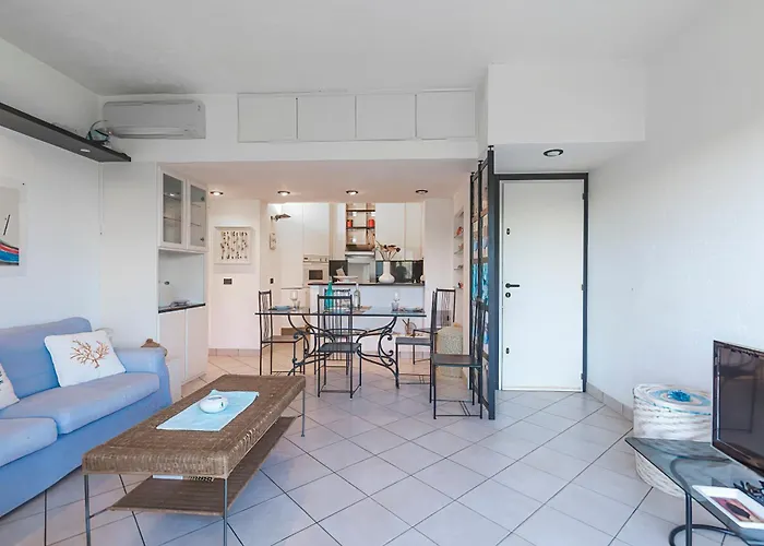 Il Vecchio Faro 66 - Happy *